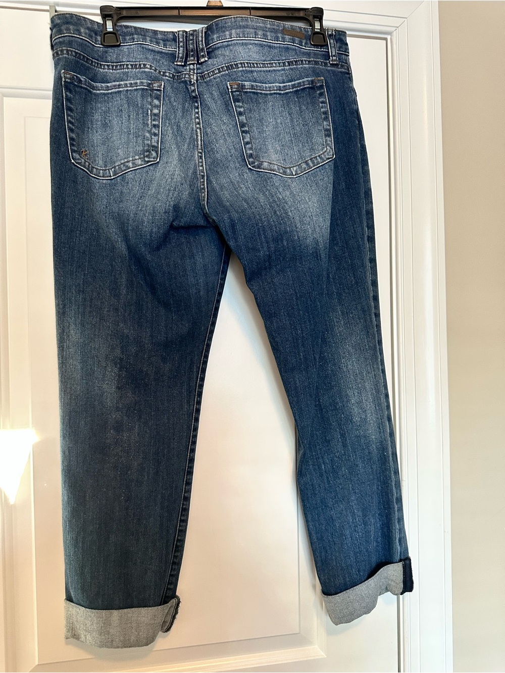 Kut from the Kloth “Catherine” Boyfriend Jeans in Mid Blue Wash - Picture 2 of 4